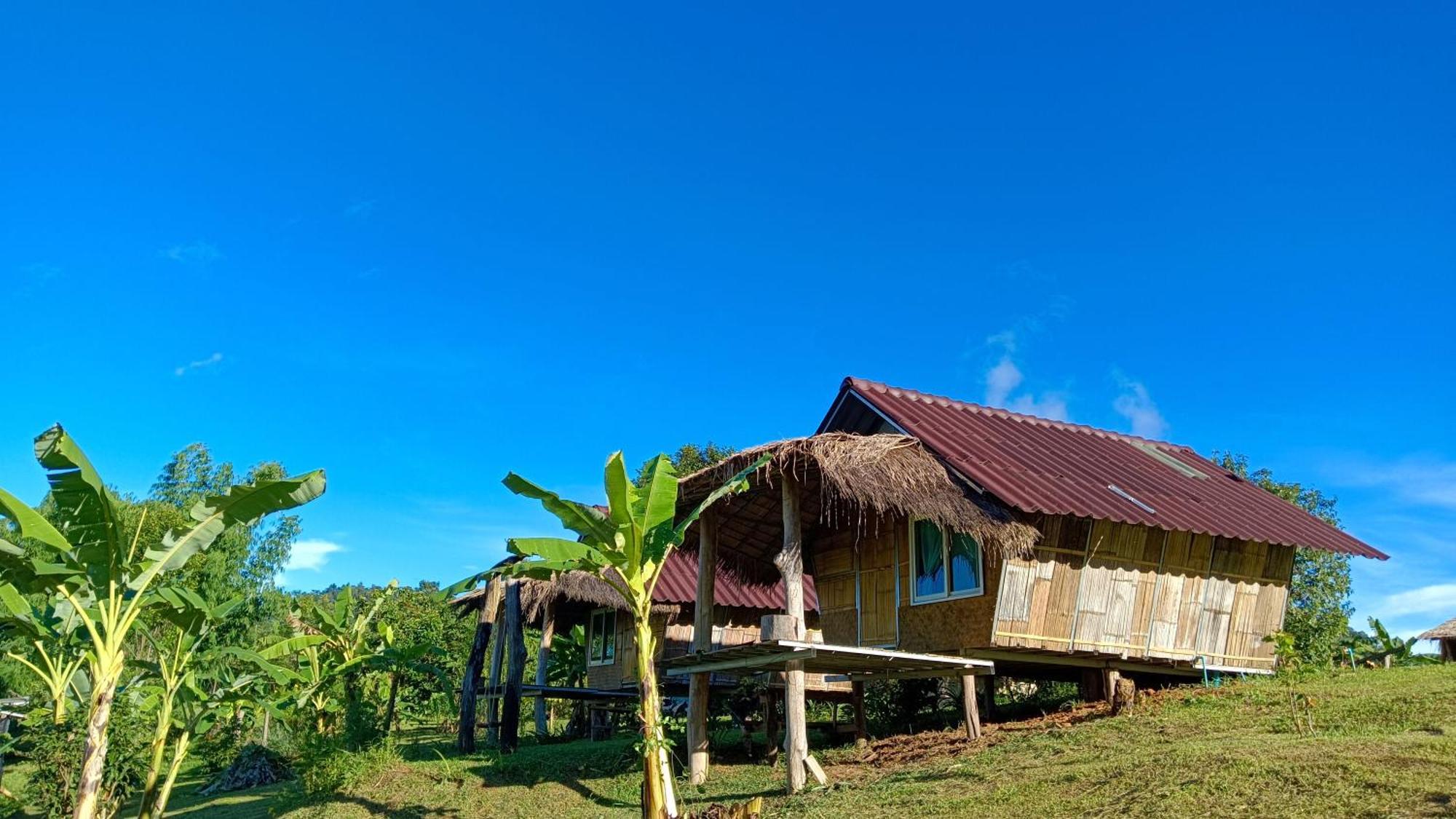 ไร่นิธิสุนทร Nithisoonthon Farmstay Mae Hong Son Dış mekan fotoğraf