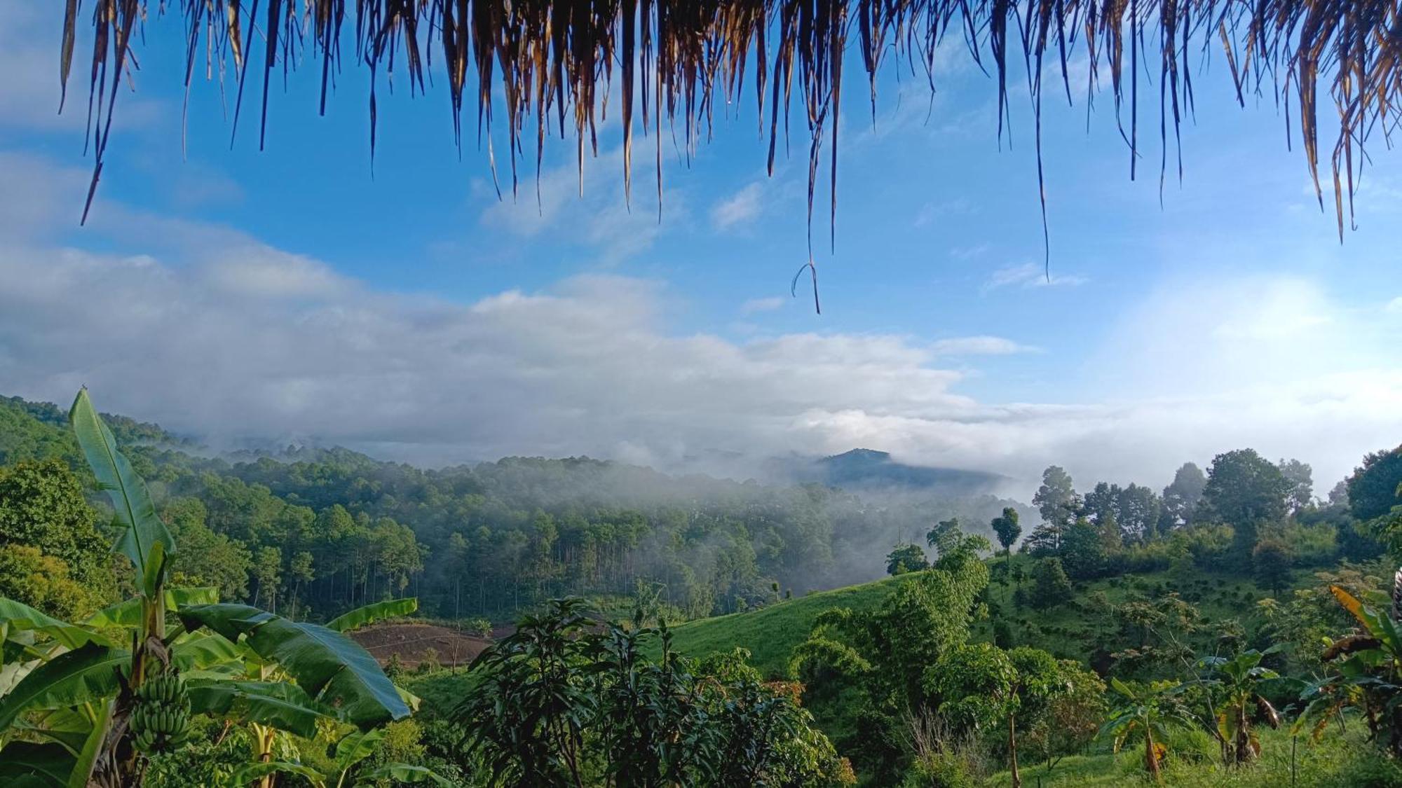 ไร่นิธิสุนทร Nithisoonthon Farmstay Mae Hong Son Dış mekan fotoğraf