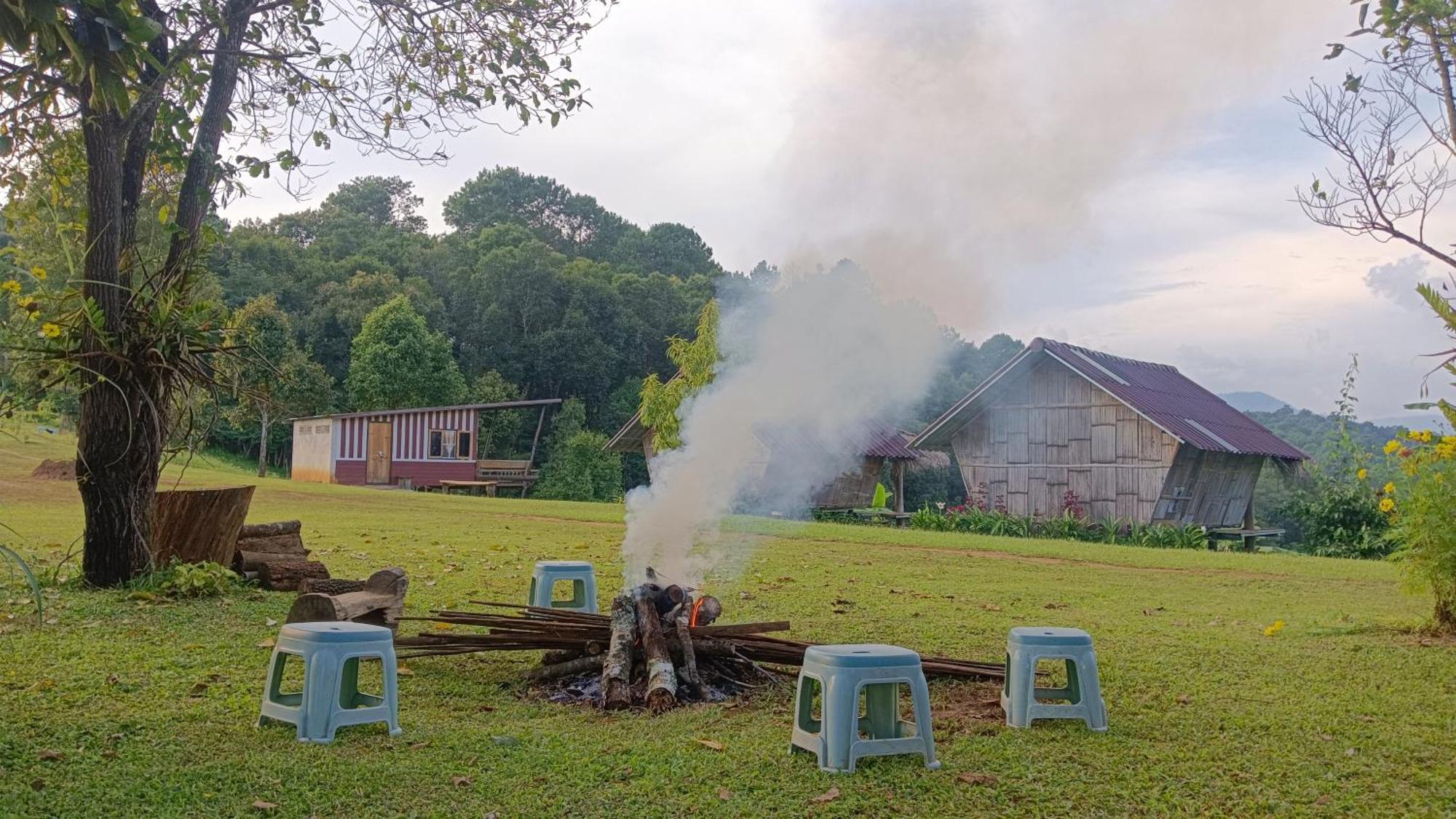 ไร่นิธิสุนทร Nithisoonthon Farmstay Mae Hong Son Dış mekan fotoğraf