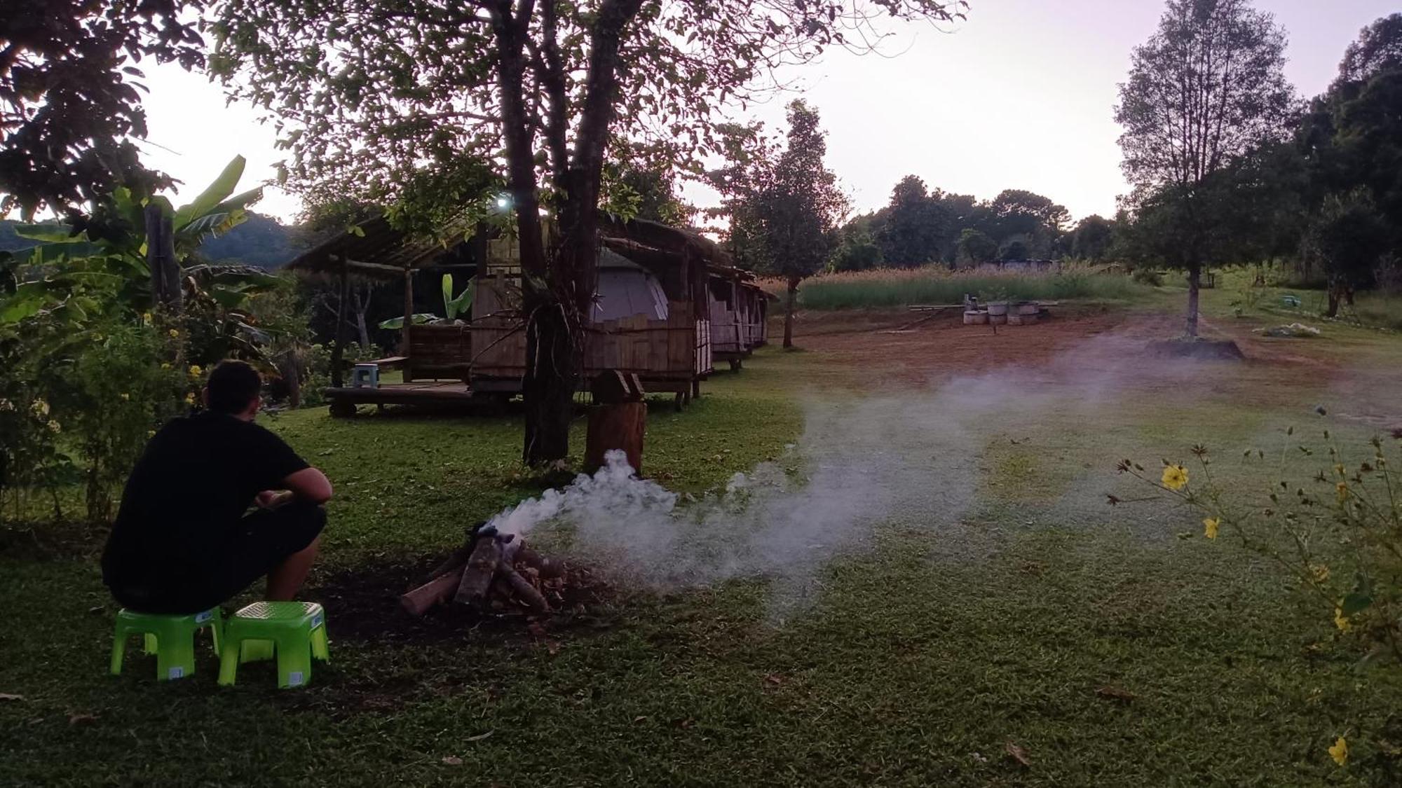 ไร่นิธิสุนทร Nithisoonthon Farmstay Mae Hong Son Dış mekan fotoğraf