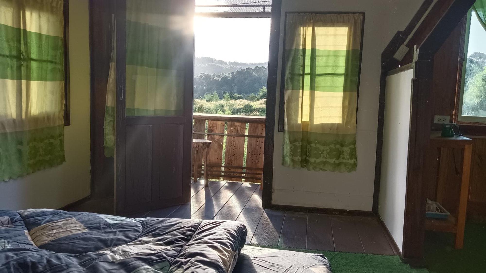 ไร่นิธิสุนทร Nithisoonthon Farmstay Mae Hong Son Dış mekan fotoğraf
