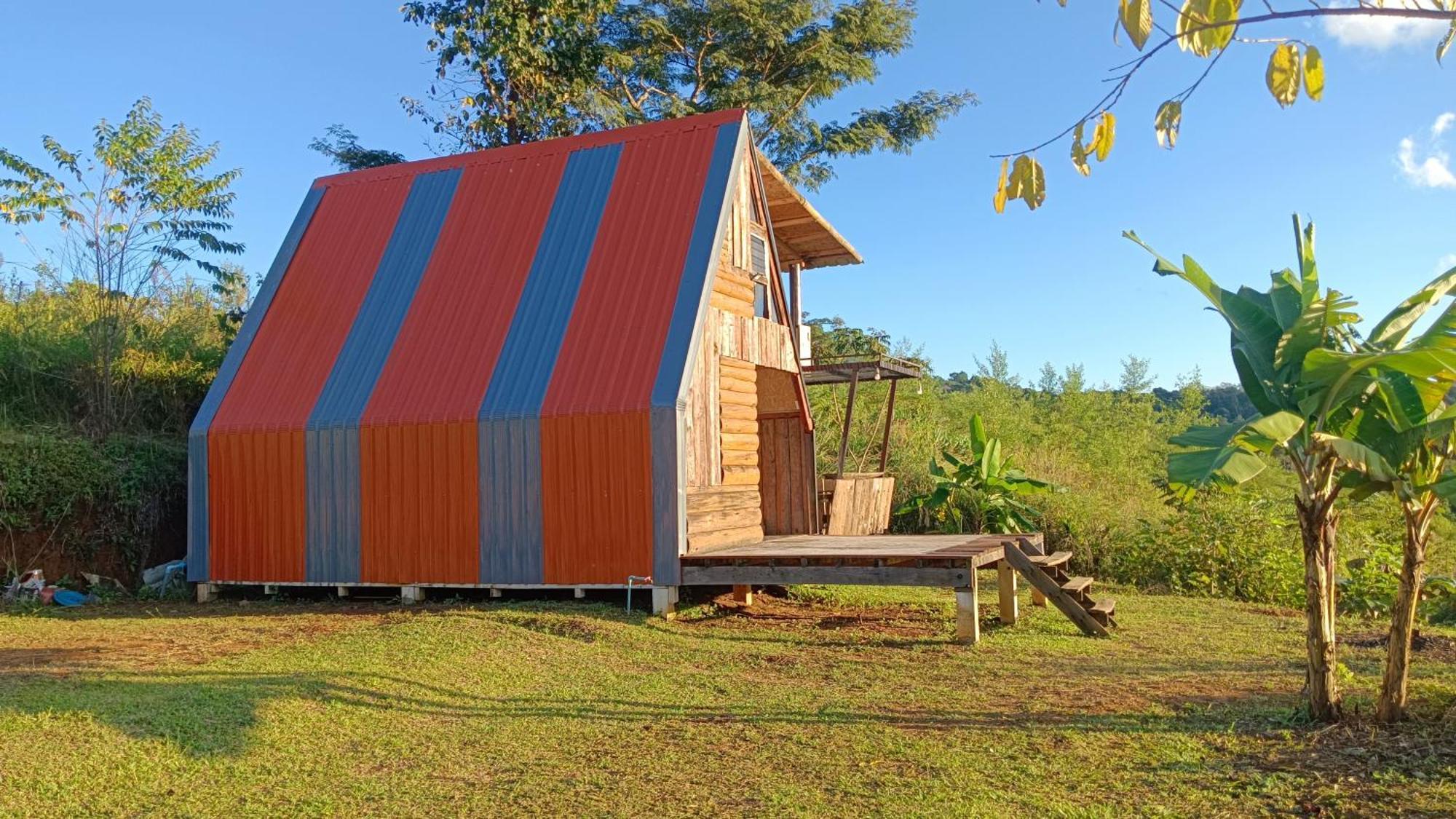 ไร่นิธิสุนทร Nithisoonthon Farmstay Mae Hong Son Dış mekan fotoğraf