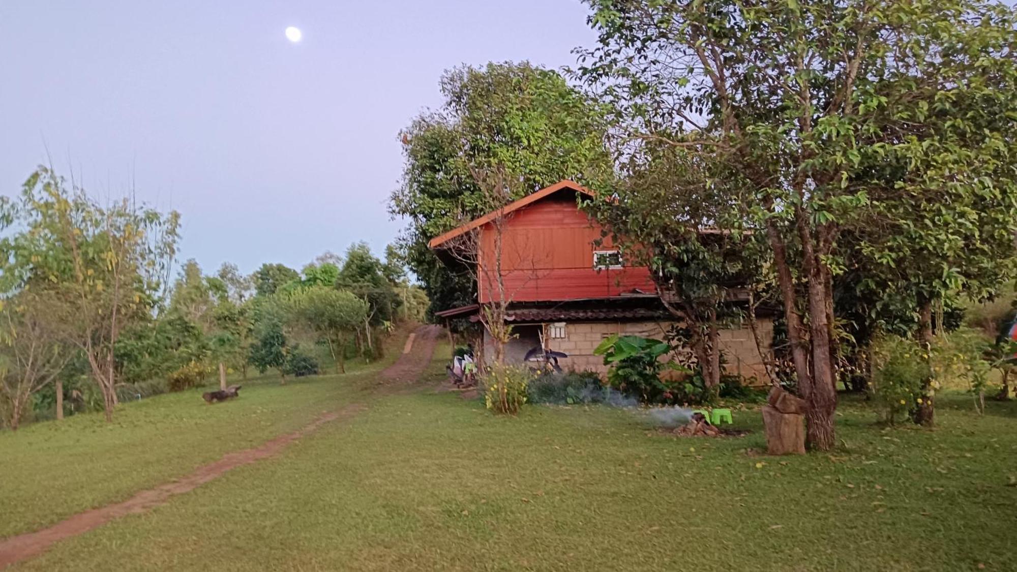 ไร่นิธิสุนทร Nithisoonthon Farmstay Mae Hong Son Dış mekan fotoğraf