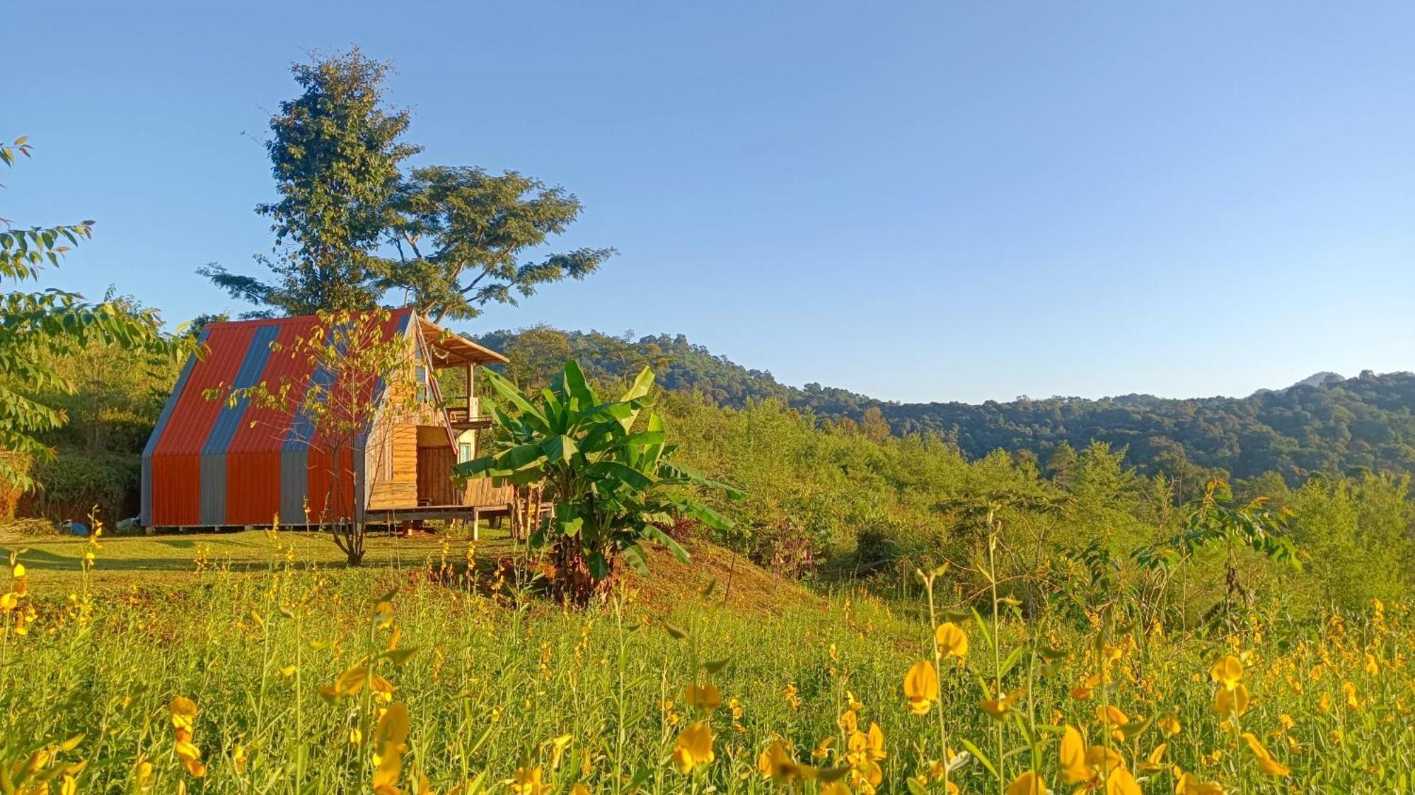 ไร่นิธิสุนทร Nithisoonthon Farmstay Mae Hong Son Dış mekan fotoğraf